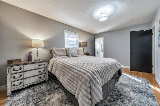 1810 Kinridge Road, Marietta, GA 30062