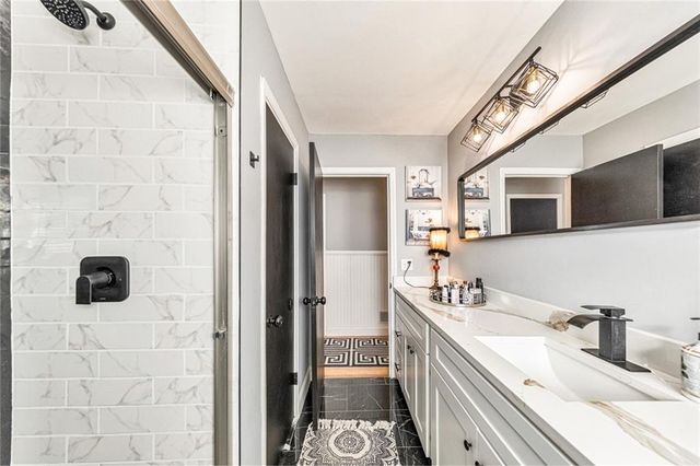 1810 Kinridge Road, Marietta, GA 30062