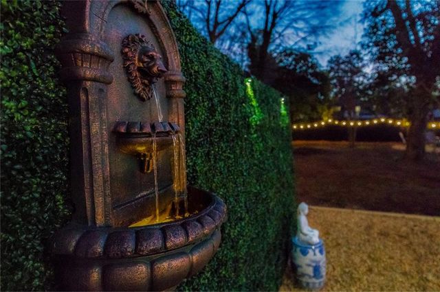 1810 Kinridge Road, Marietta, GA 30062