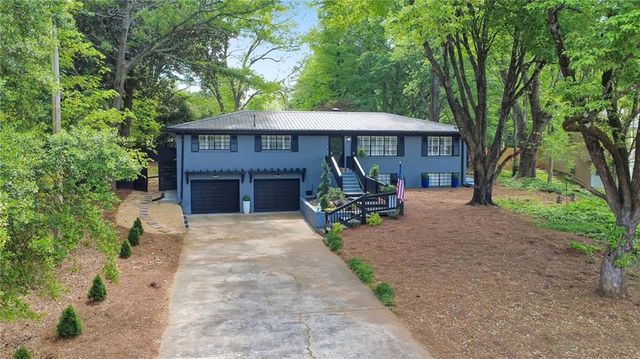 1810 Kinridge Road, Marietta, GA 30062