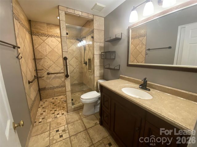 4005 Brandie Glen Road, Charlotte, NC 28269