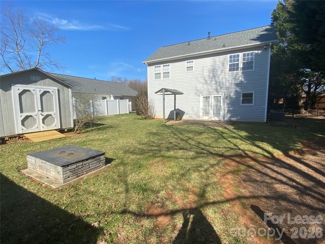 4005 Brandie Glen Road, Charlotte, NC 28269