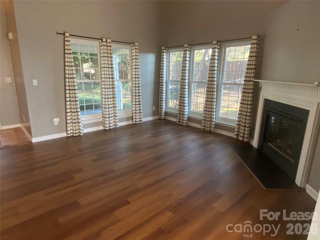 4005 Brandie Glen Road, Charlotte, NC 28269