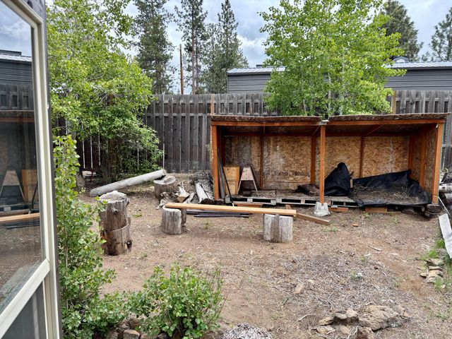 60217 Crater Road, Bend, OR 97702
