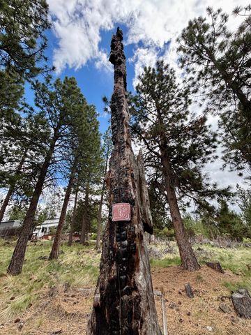 60217 Crater Road, Bend, OR 97702