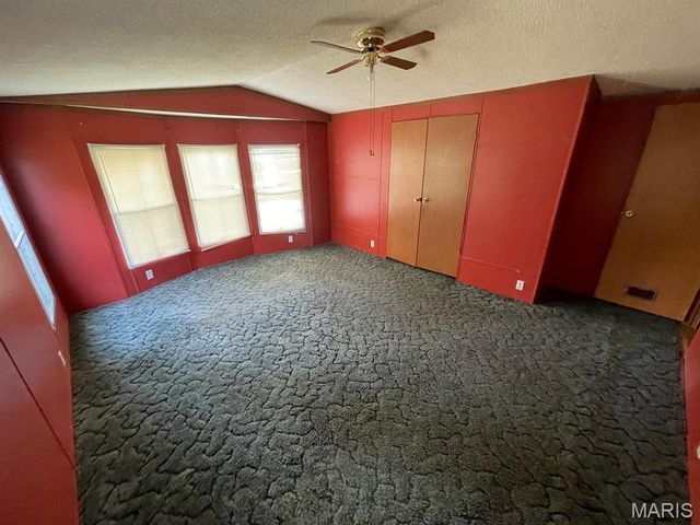 105 Edgewood Drive, Belleville, IL 62223