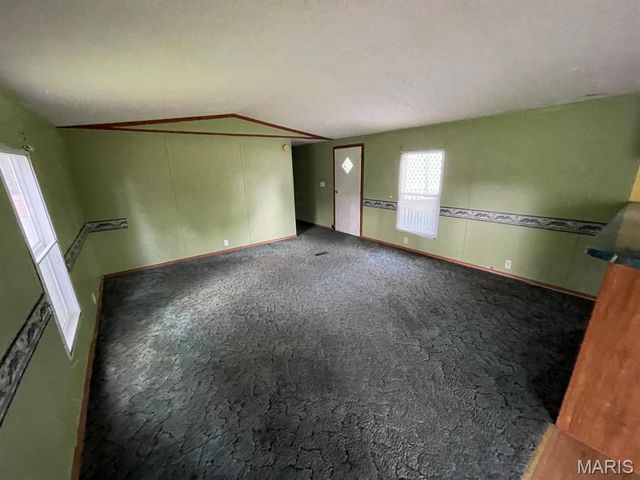 105 Edgewood Drive, Belleville, IL 62223
