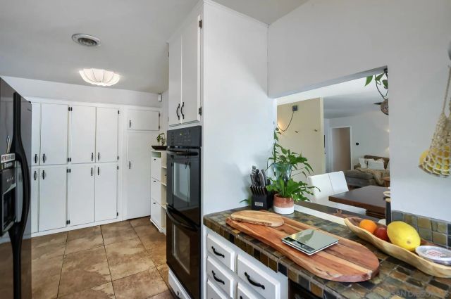 4225 AVOCADO BLVD, La Mesa, CA 91941