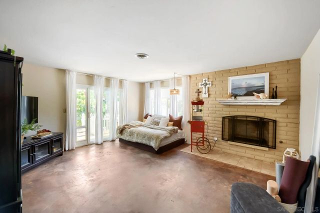 4225 AVOCADO BLVD, La Mesa, CA 91941