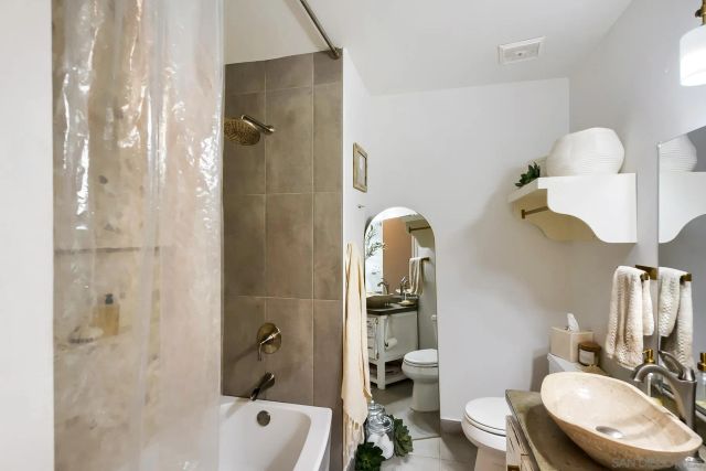 4225 AVOCADO BLVD, La Mesa, CA 91941