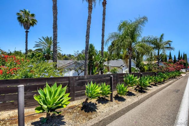 4225 AVOCADO BLVD, La Mesa, CA 91941