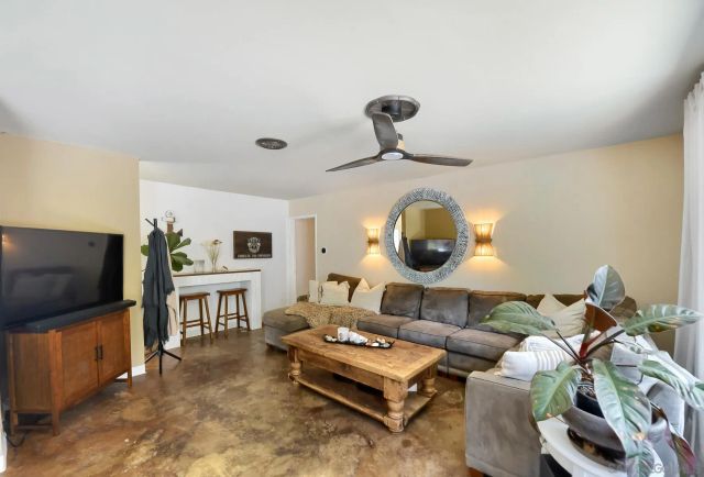 4225 AVOCADO BLVD, La Mesa, CA 91941