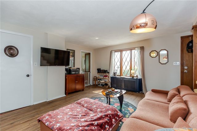 339 Beverage Hill Avenue, Pawtucket, RI 02861