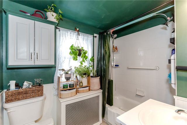 339 Beverage Hill Avenue, Pawtucket, RI 02861