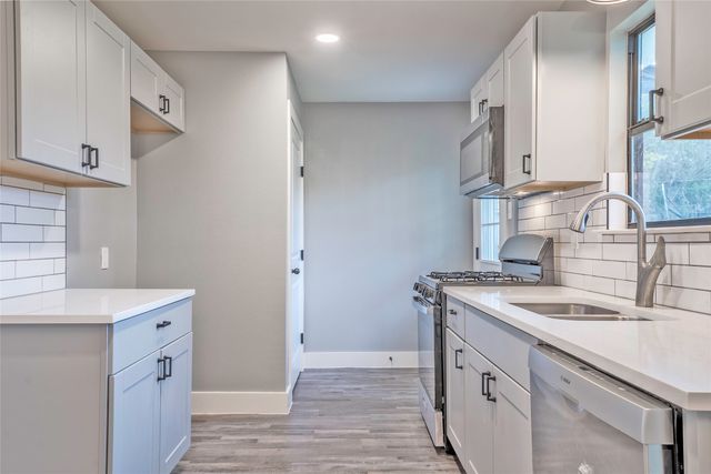 2423 Fenwick Drive, Dallas, TX 75228