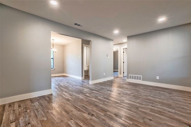 2423 Fenwick Drive, Dallas, TX 75228