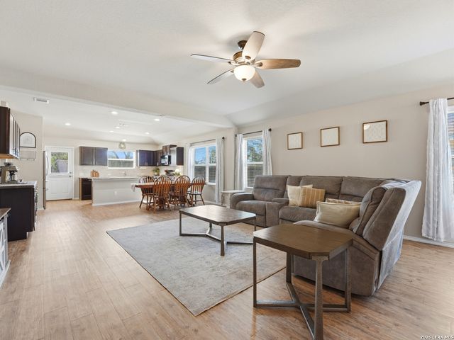 32116 Macey Oak, Bulverde, TX 78163
