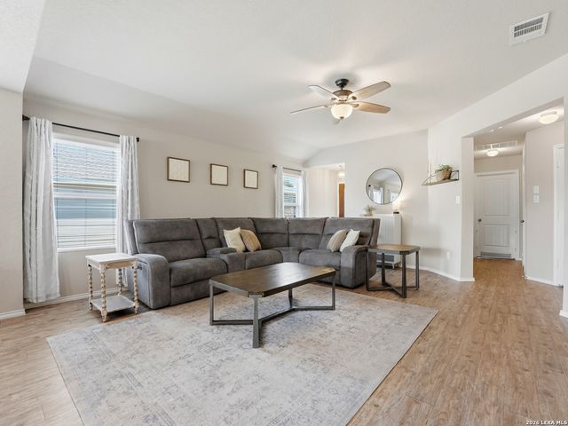 32116 Macey Oak, Bulverde, TX 78163