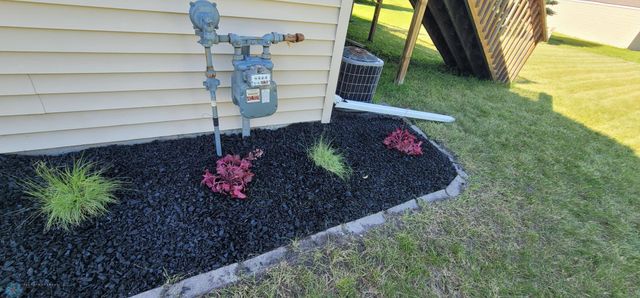 3334 10th Street S, Moorhead, MN 56560