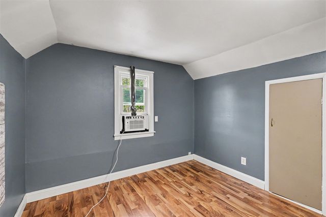 933 Benjamin Avenue, Grand Rapids, MI 49503