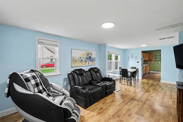 933 Benjamin Avenue, Grand Rapids, MI 49503