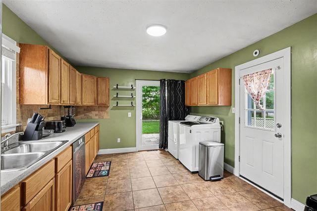 933 Benjamin Avenue, Grand Rapids, MI 49503