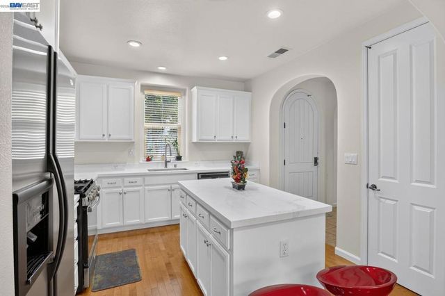 9799 Belladonna Dr, San Ramon, CA 94582