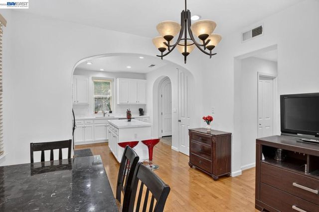 9799 Belladonna Dr, San Ramon, CA 94582
