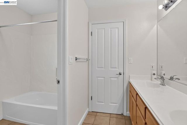 9799 Belladonna Dr, San Ramon, CA 94582
