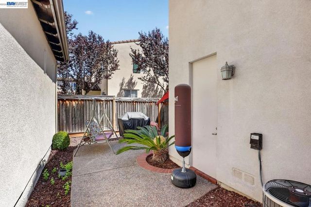 9799 Belladonna Dr, San Ramon, CA 94582