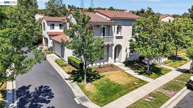 9799 Belladonna Dr, San Ramon, CA 94582