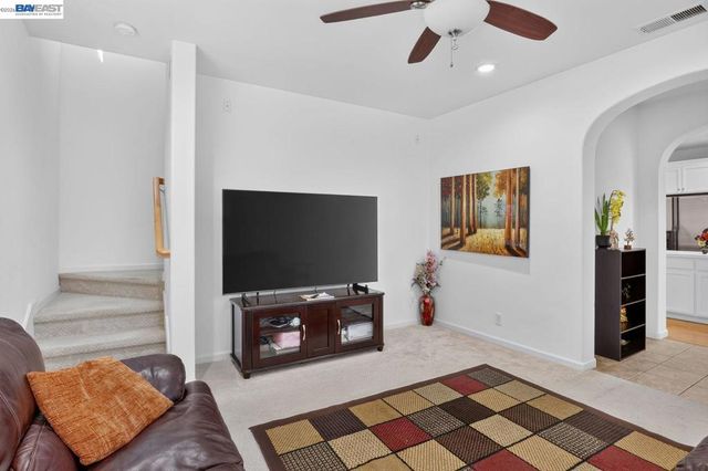 9799 Belladonna Dr, San Ramon, CA 94582