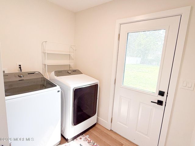 18 Arlyn Drive, Howell, NJ 07731