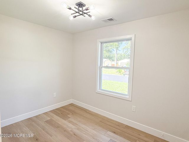 18 Arlyn Drive, Howell, NJ 07731