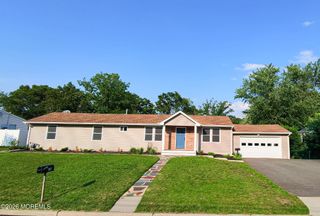 18 Arlyn Drive, Howell, NJ 07731