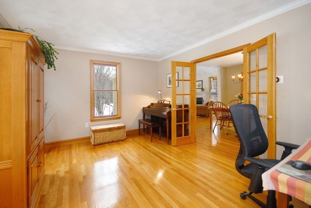 40 Fifers Ln, Boxborough, MA 01719