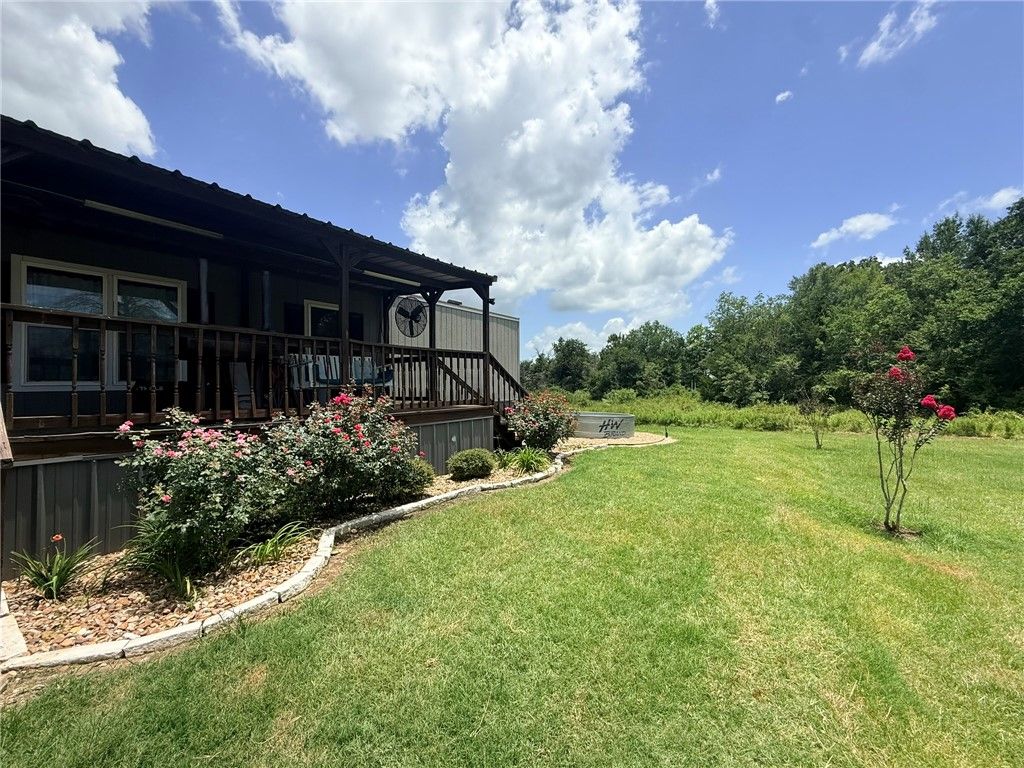 995 Diserens Road, North Zulch, TX 77872 — exterior