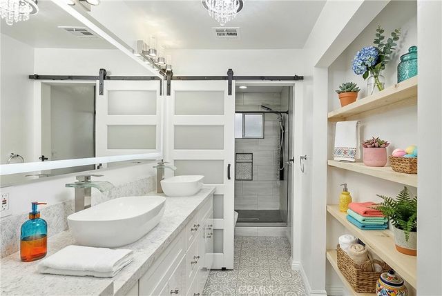 4517 Summer Side, Bakersfield, CA 93309