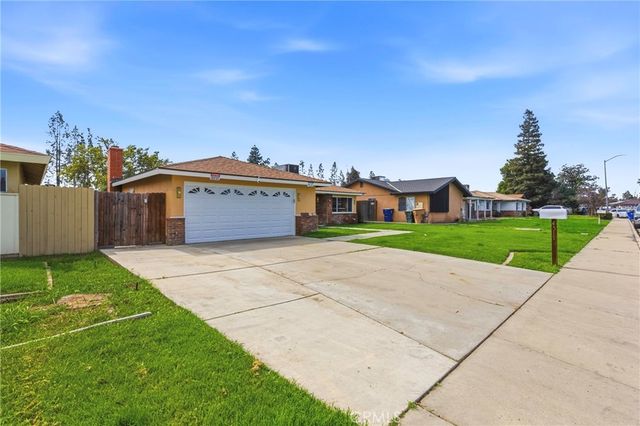 4517 Summer Side, Bakersfield, CA 93309