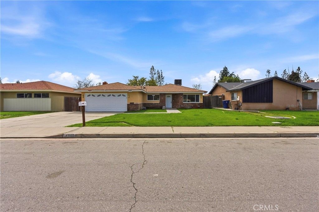 4517 Summer Side, Bakersfield, CA 93309