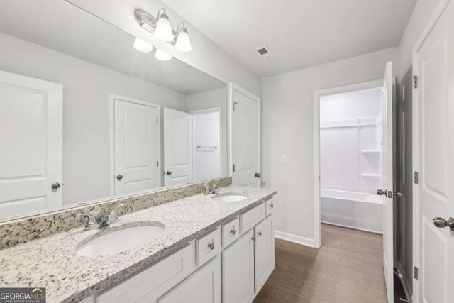 3604 Squires Park Lane, Loganville, GA 30052