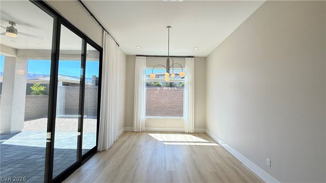 5021 Sandline Court, Las Vegas, NV 89135