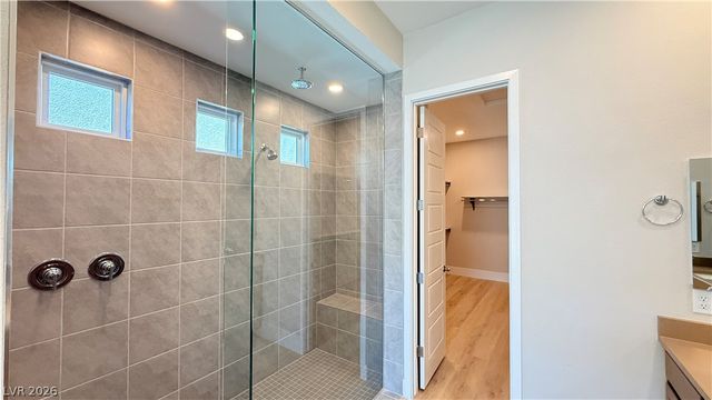 5021 Sandline Court, Las Vegas, NV 89135