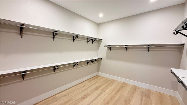 5021 Sandline Court, Las Vegas, NV 89135