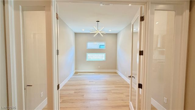 5021 Sandline Court, Las Vegas, NV 89135