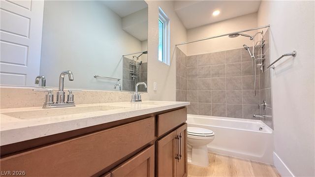 5021 Sandline Court, Las Vegas, NV 89135