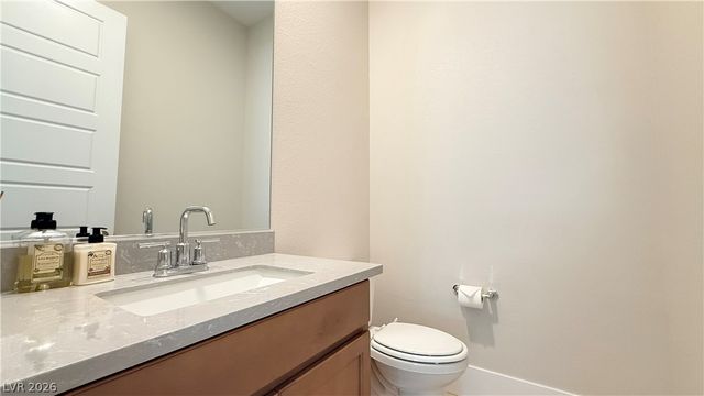 5021 Sandline Court, Las Vegas, NV 89135