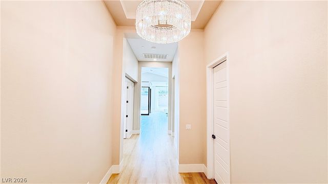 5021 Sandline Court, Las Vegas, NV 89135