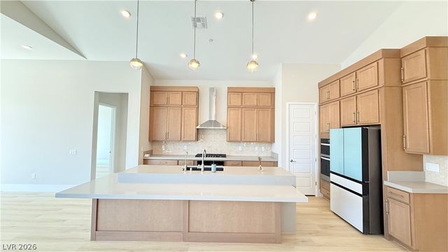 5021 Sandline Court, Las Vegas, NV 89135