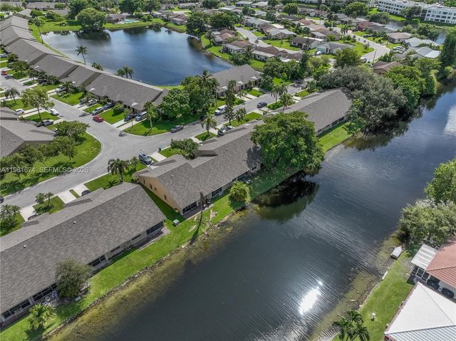 7641 NW 99th Ave, Tamarac, FL 33321